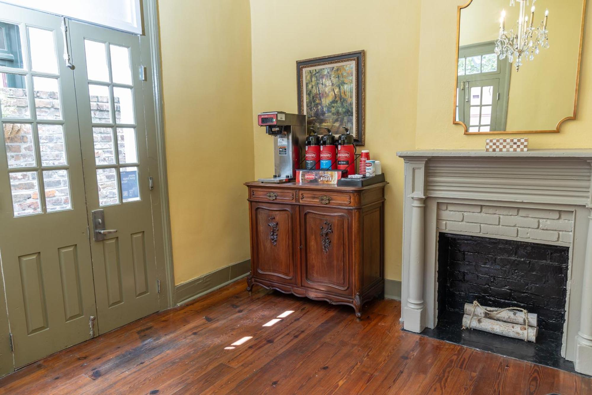 Inn On Ursulines, A French Quarter Guest Houses Property La Nouvelle-Orléans Extérieur photo